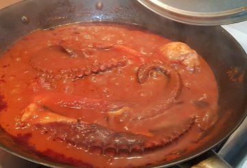 Cestino Di Pizza Ai Frutti Di Mare preparazione 6