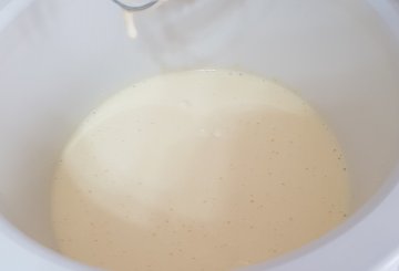 Ciambella senza burro preparazione 1