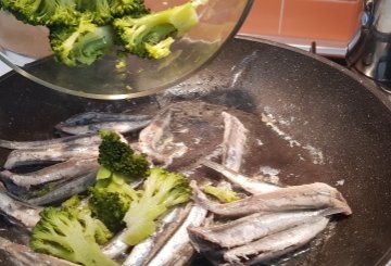 Pasta broccoli e alici preparazione 3