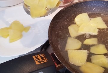 Pasta polpo e patate preparazione 0