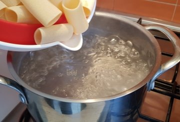Pasta polpo e patate preparazione 1