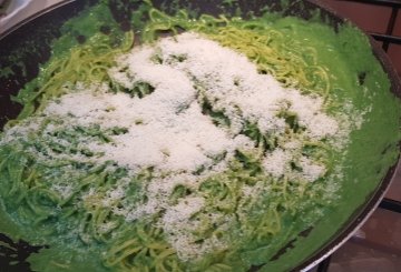 Pasta ricotta e spinaci preparazione 4