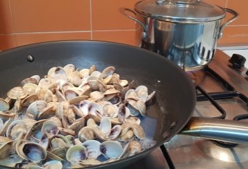 Spaghetti con i lupini preparazione 2