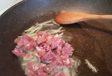 PASTA CON ASPARAGI E SALSICCIA preparazione 2