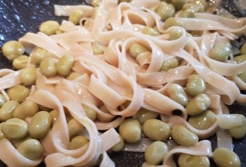 PASTA FAVE E RICOTTA preparazione 4