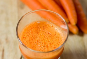 Succo di carote preparazione 2