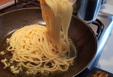 Pasta con la Bottarga preparazione 6