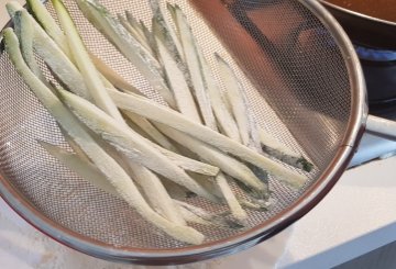 Zucchine fritte preparazione 4