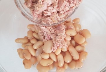 Insalata di fagioli e tonno preparazione 3