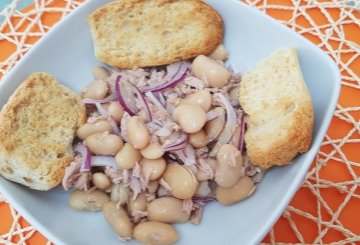 Insalata di fagioli e tonno preparazione 6