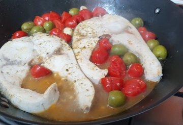 Salmone alla mediterranea preparazione 3