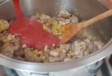 Ragu' alla Bolognese preparazione 5