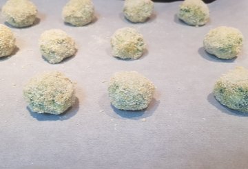 Polpette Ricotta E Spinaci preparazione 10