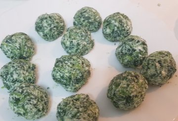 Polpette Ricotta E Spinaci preparazione 5