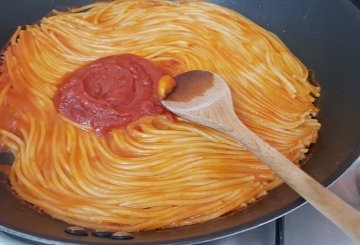 Spaghetti All'Assassina preparazione 7
