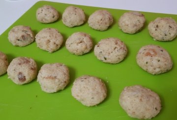 Polpette Di Pane Raffermo preparazione 5