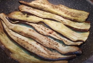 Parmigiana Di Melanzane In Padella preparazione 3