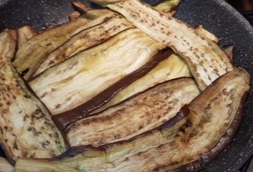 Parmigiana Di Melanzane In Padella preparazione 5