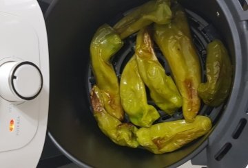 PEPERONCINI VERDI NON FRITTI (Peperoncini Verdi Nella Friggitrice Ad Aria)