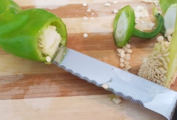 Peperoncini Verdi Non Fritti preparazione 0