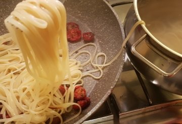 Pasta Con Pomodori Confit preparazione 5