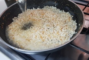 Risotto Alla Parmigiana preparazione 3