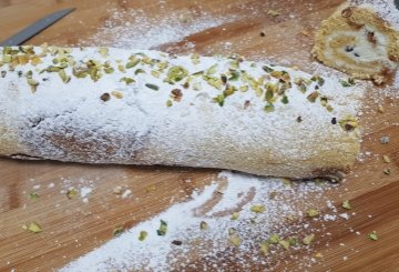 Rotolo Di Pandoro preparazione 9