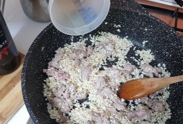 RISOTTO ALLA SALSICCIA preparazione 3