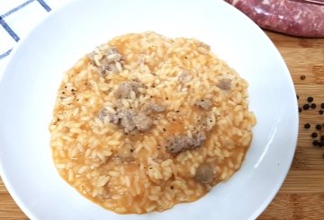 RISOTTO ALLA SALSICCIA preparazione 8