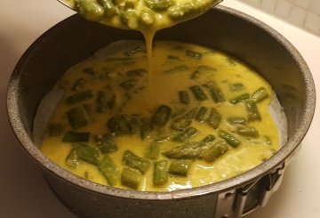 FRITTATA DI ASPARAGI AL FORNO preparazione 2