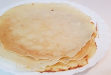 CREPES ALLA CREMA PASTICCERA preparazione 14