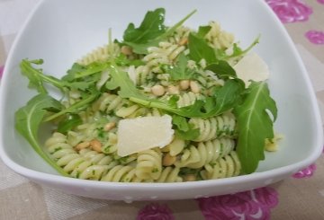 PASTA AL PESTO DI RUCOLA preparazione 4