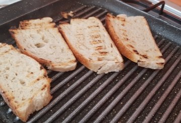 BRUSCHETTE CON FRIGGITELLI preparazione 4