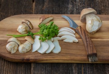 PORCINI TRIFOLATI preparazione 1