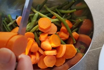 INSALATA DI FAGIOLINI E CAROTE preparazione 5