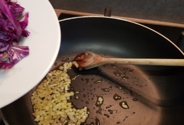 PASTA CON CAVOLO ROSSO preparazione 4