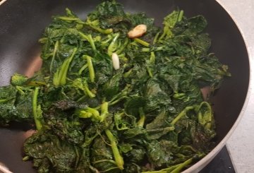 CIME DI RAPA IN PADELLA preparazione 4