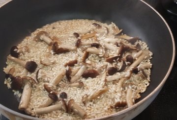 RISOTTO AI PIOPPINI preparazione 4