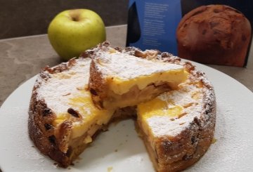 TORTA DI PANETTONE E MELE preparazione 9