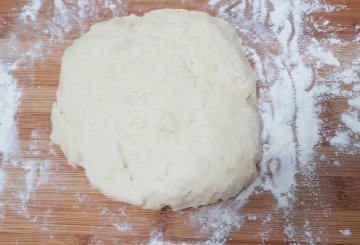 BISCOTTI SALATI DI NATALE preparazione 4