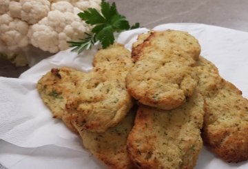 FRITTELLE DI CAVOLFIORE preparazione 8