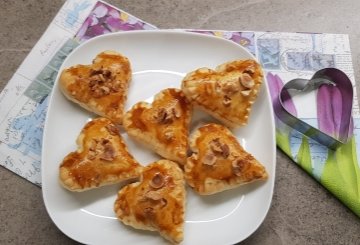 CUORI DI PASTA SFOGLIA ALLA NUTELLA preparazione 5