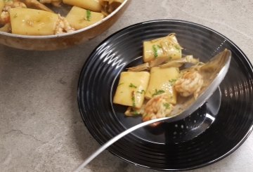 PASTA CARCIOFI E GAMBERI preparazione 11