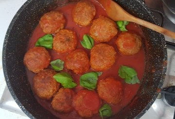 Polpette Al Sugo preparazione 12