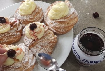 ZEPPOLE IN FRIGGITRICE AD ARIA preparazione 14