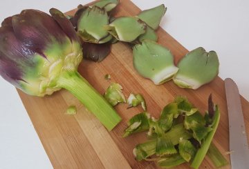 CARCIOFI BOLLITI ALLA NAPOLETANA preparazione 0