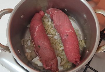 BRACIOLA NAPOLETANA preparazione 4