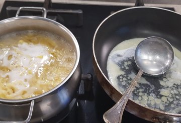 FETTUCCINE ALFREDO preparazione 1