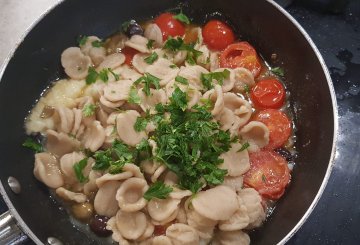 PASTA CON MERLUZZO  preparazione 4