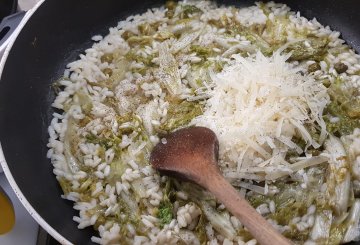 RISOTTO CON SCAROLA preparazione 8